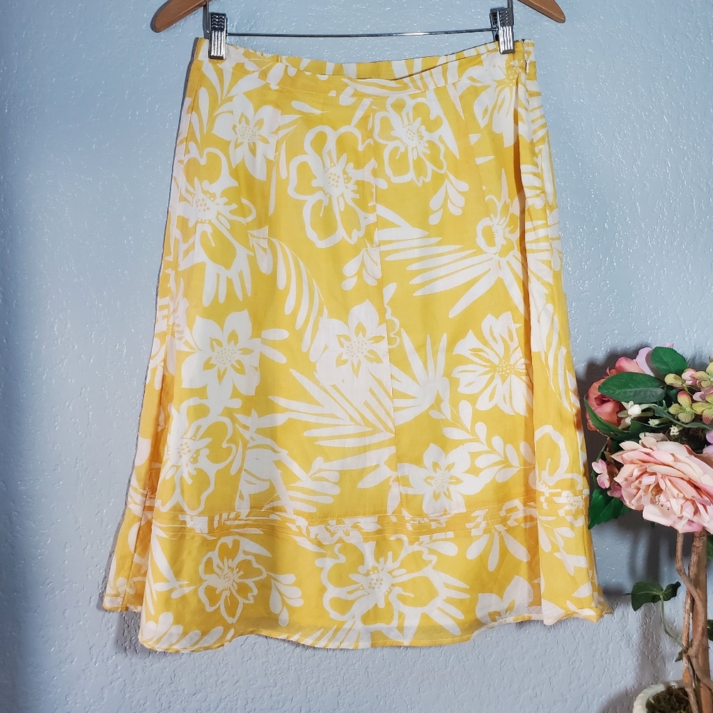 Chicos Cotton Floral Yellow And White Lined Skirt